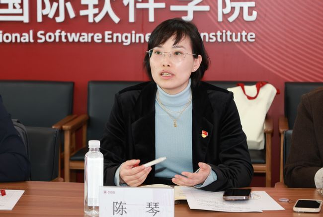 陈琴2.JPG