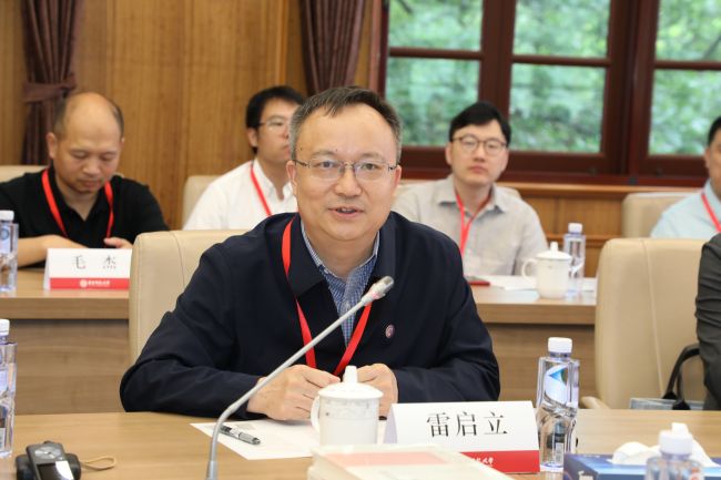 雷启立5.jpg