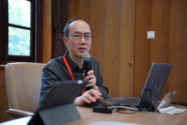 陈维昭1.jpg