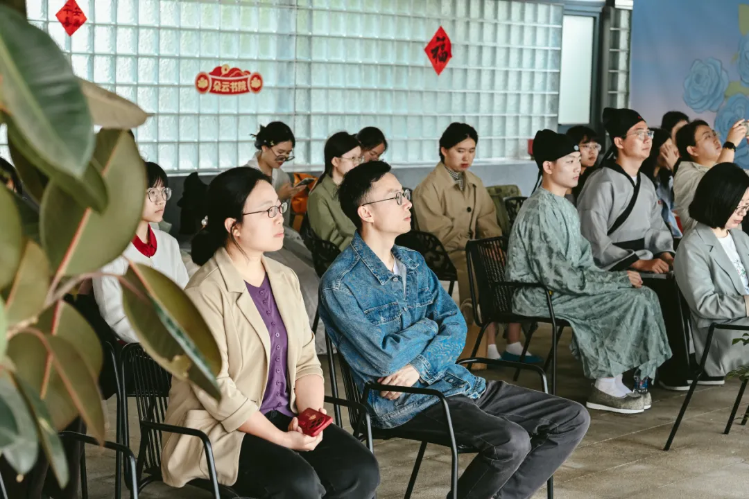 640-16.jpg 图片