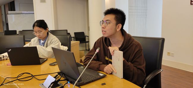 任育杰.jpg